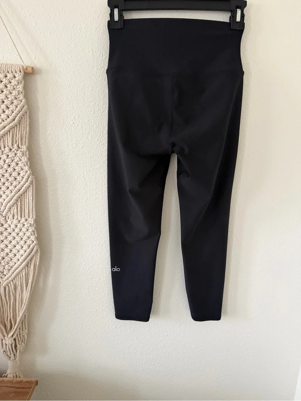 ALO Yoga 7/8 High-Waist Airlift Legging Performance Leggings